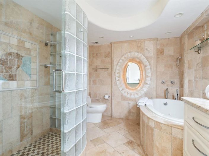 Image No.14-3 Bed Property for sale