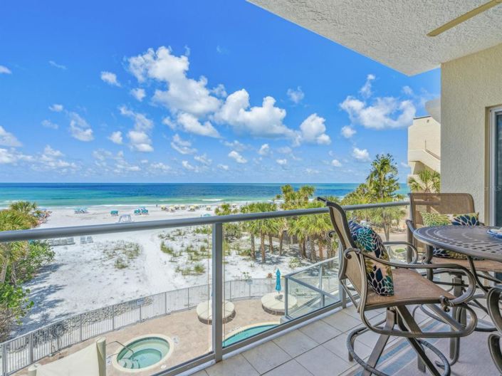 Image No.11-Propriété de 3 chambres à vendre à Sarasota