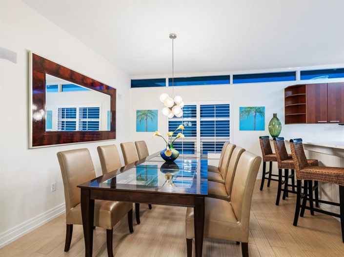 Image No.53-3 Bed Property for sale