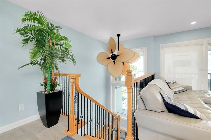 Image No.15-3 Bed Property for sale