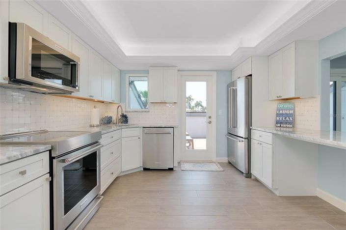 Image No.35-3 Bed Property for sale