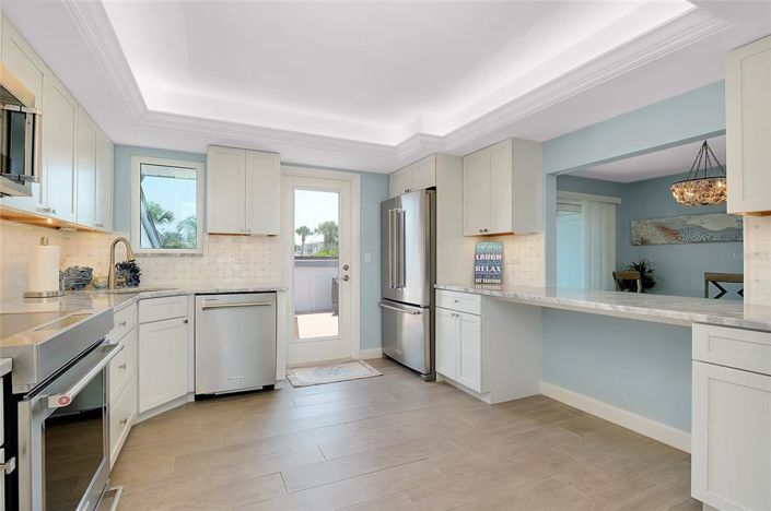 Image No.36-3 Bed Property for sale