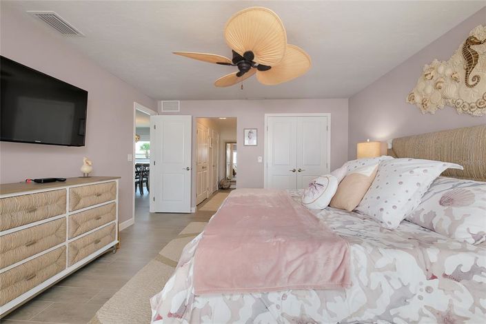 Image No.46-3 Bed Property for sale