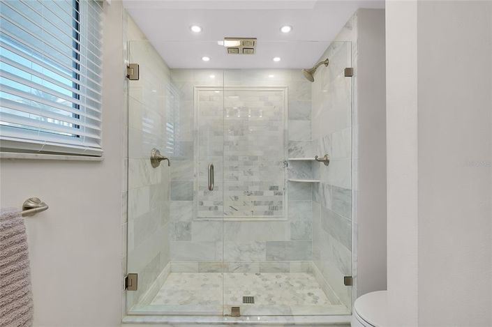 Image No.52-3 Bed Property for sale