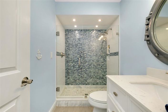 Image No.67-3 Bed Property for sale