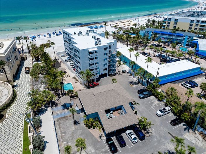 Image No.82-3 Bed Property for sale