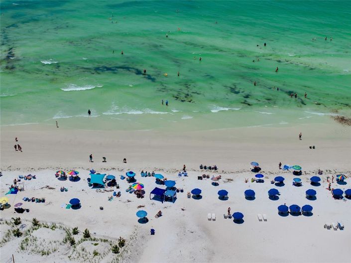 Image No.87-3 Bed Property for sale