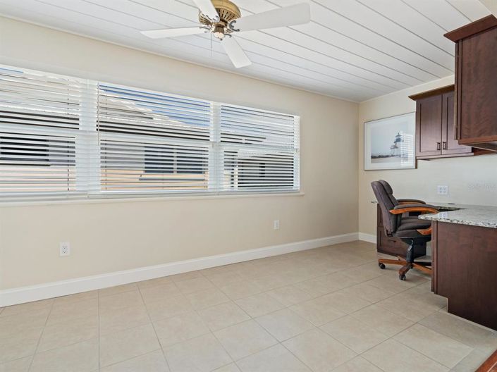 Image No.10-Propriété de 2 chambres à vendre à Sarasota