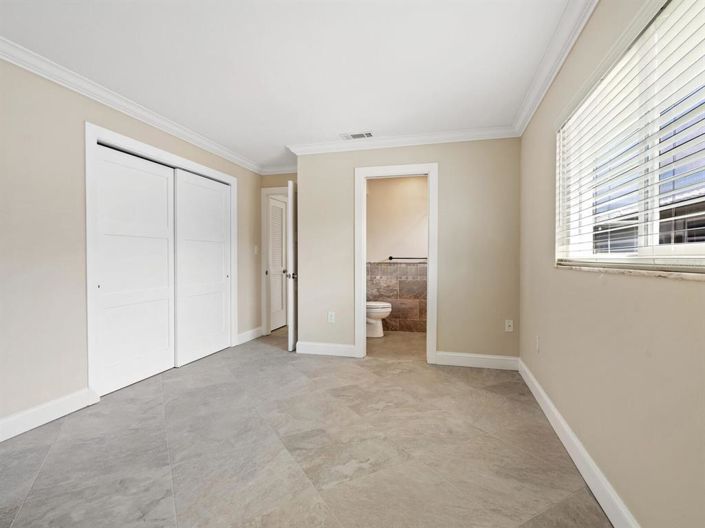 Image No.20-Propriété de 2 chambres à vendre à Sarasota