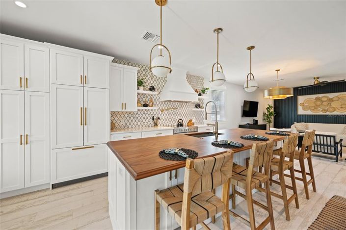 Image No.6-Propriété de 4 chambres à vendre à Anna Maria