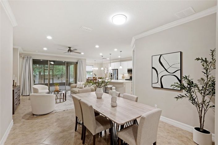 Image No.10-3 Bed Property for sale