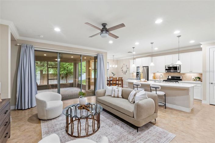 Image No.12-3 Bed Property for sale