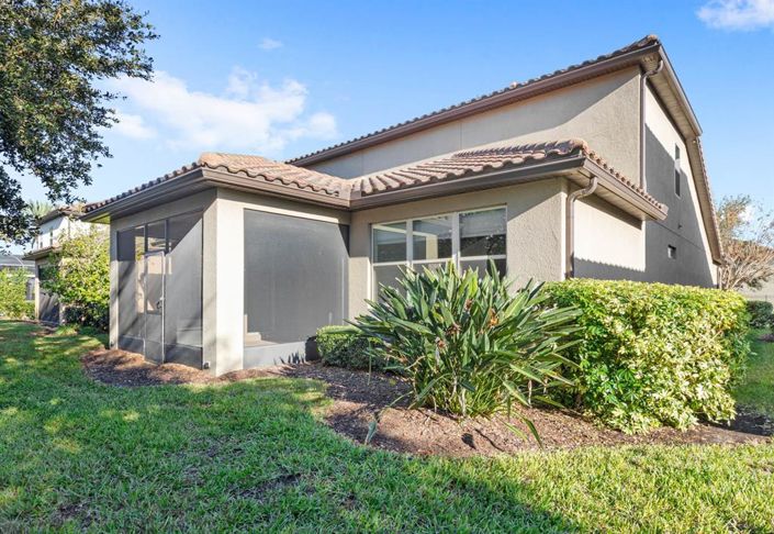 Image No.40-3 Bed Property for sale