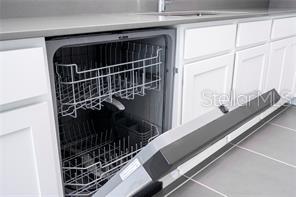 Image No.14-3 Bed Property for sale