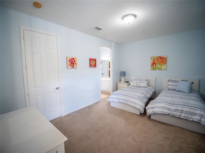 Image No.18-Propriété de 2 chambres à vendre à Orlando