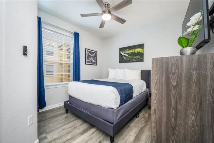 Image No.8-3 Bed Property for sale