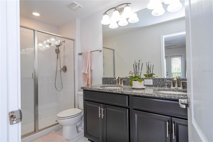 Image No.59-6 Bed Townhouse for sale