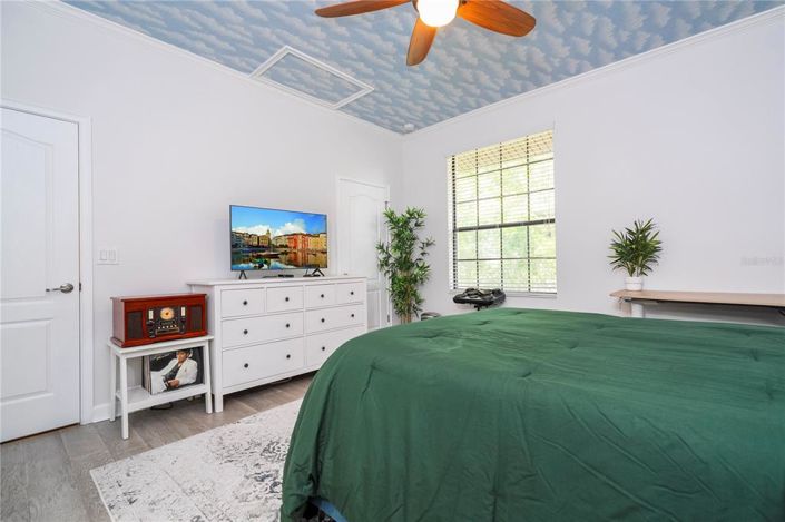 Image No.68-6 Bed Townhouse for sale