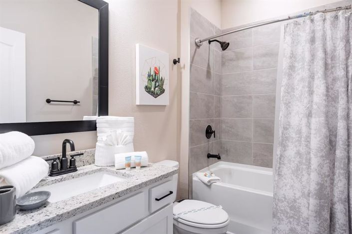 Image No.29-5 Bed Property for sale