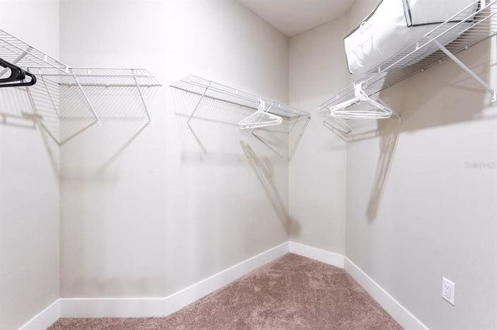 Image No.31-5 Bed Property for sale