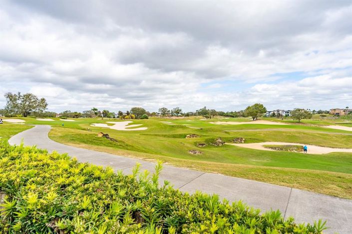 Image No.52-5 Bed Property for sale