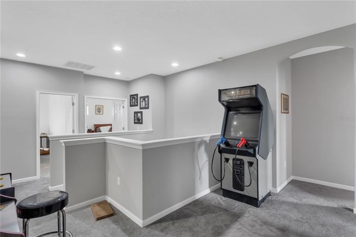 Image No.44-6 Bed Property for sale