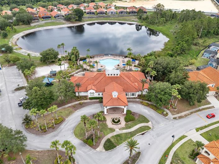 Image No.61-6 Bed Property for sale