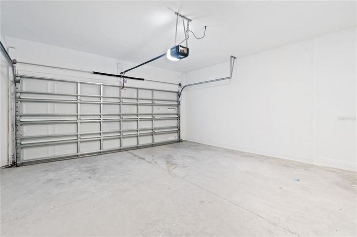 Image No.6-4 Bed Property for sale