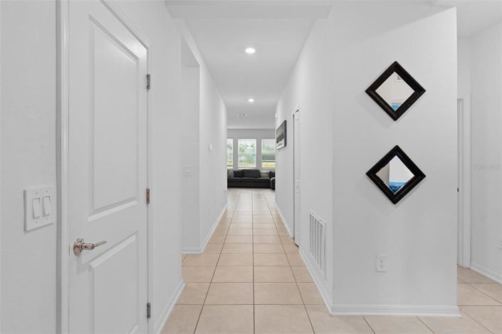 Image No.4-Propriété de 4 chambres à vendre à Kissimmee