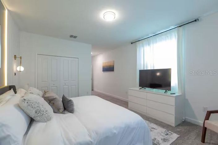 Image No.13-5 Bed Property for sale