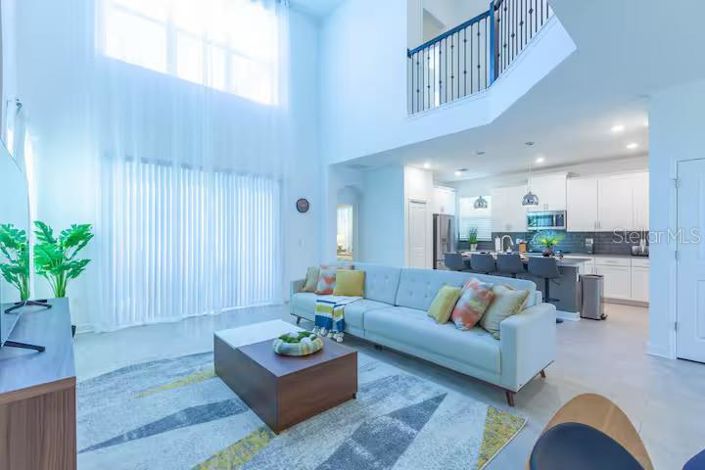 Image No.18-5 Bed Property for sale