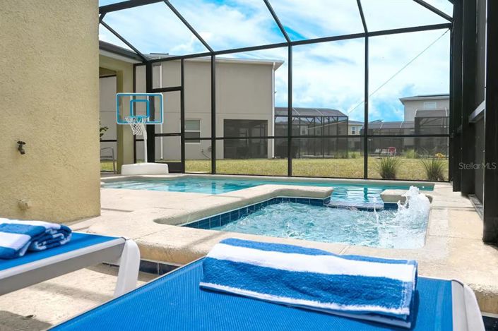 Image No.31-5 Bed Property for sale