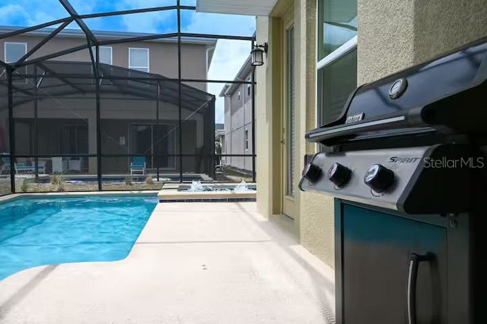 Image No.32-5 Bed Property for sale