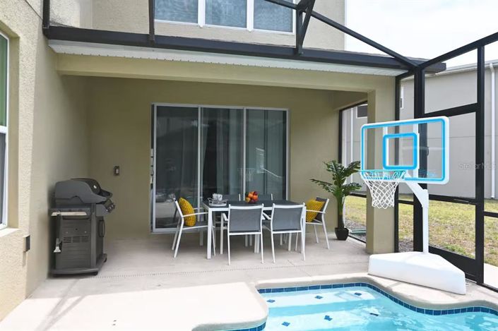 Image No.5-5 Bed Property for sale