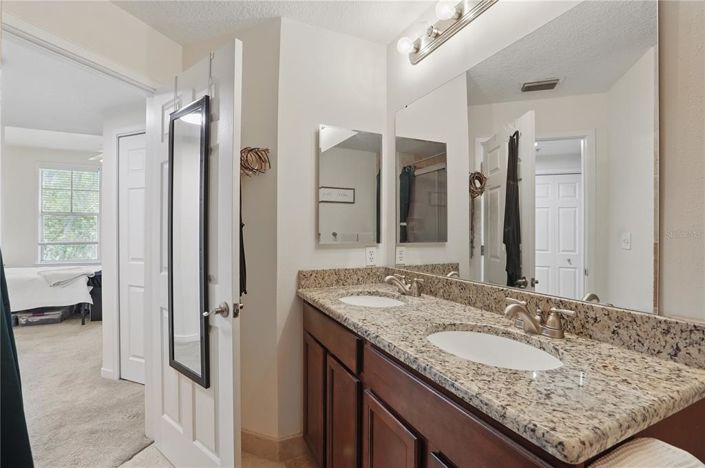 Image No.19-2 Bed Property for sale