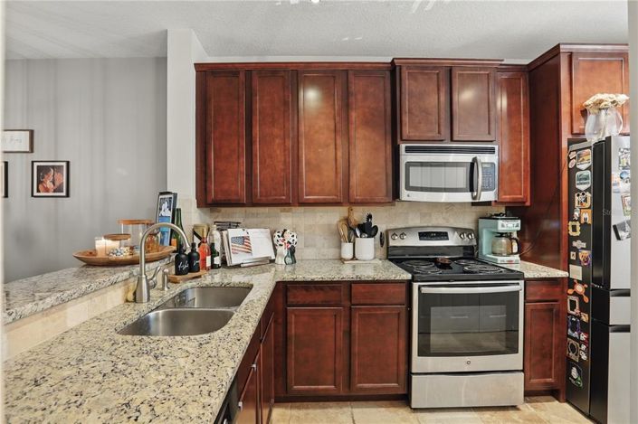 Image No.4-2 Bed Property for sale