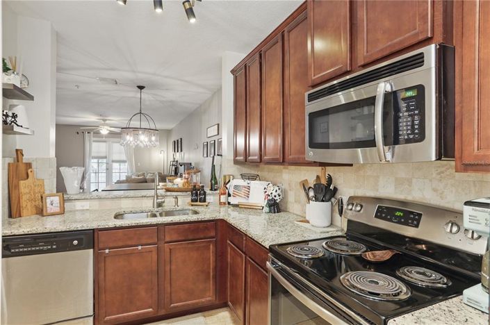 Image No.7-2 Bed Property for sale