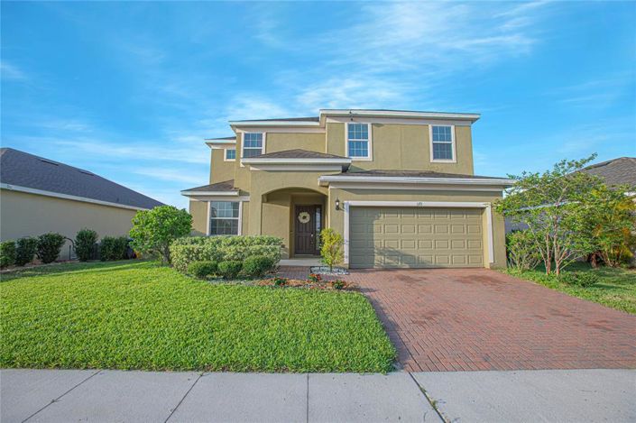 Image No.2-5 Bed Property for sale