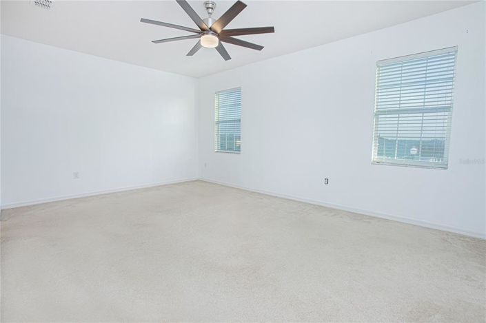 Image No.20-5 Bed Property for sale