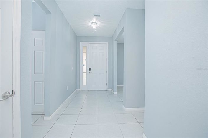 Image No.3-5 Bed Property for sale