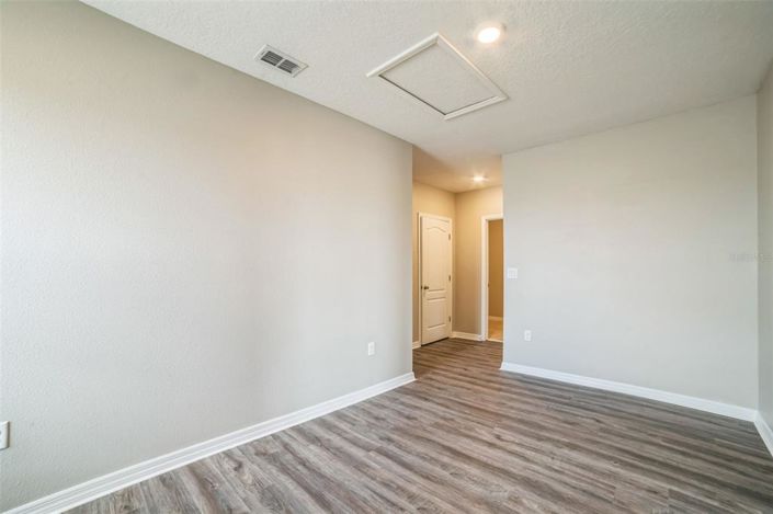 Image No.46-5 Bed Property for sale