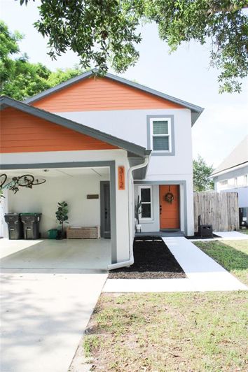 Image No.2-4 Bed Property for sale