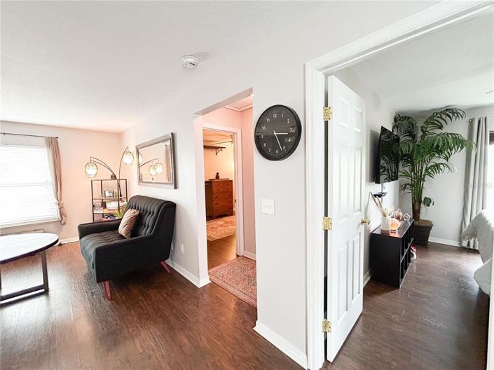 Image No.30-4 Bed Property for sale