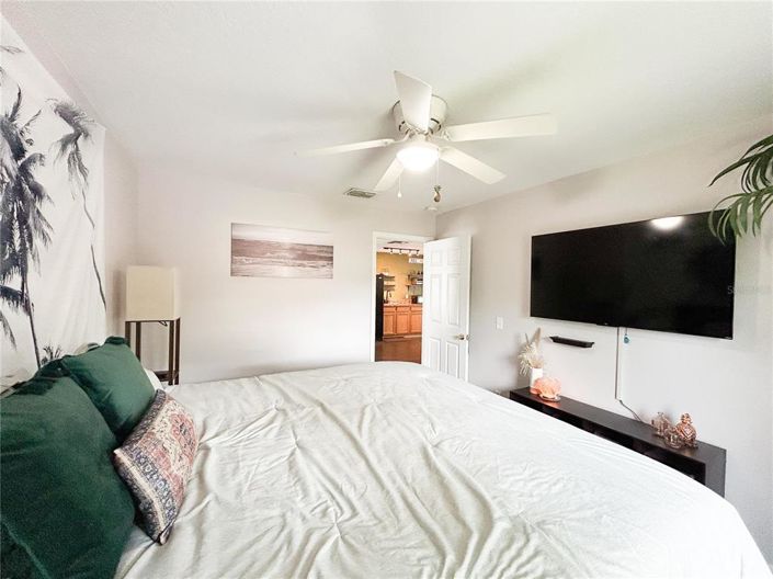 Image No.32-4 Bed Property for sale