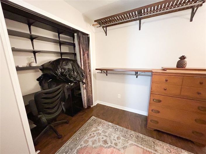 Image No.37-4 Bed Property for sale