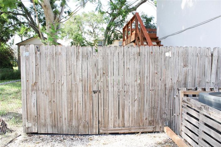 Image No.46-4 Bed Property for sale