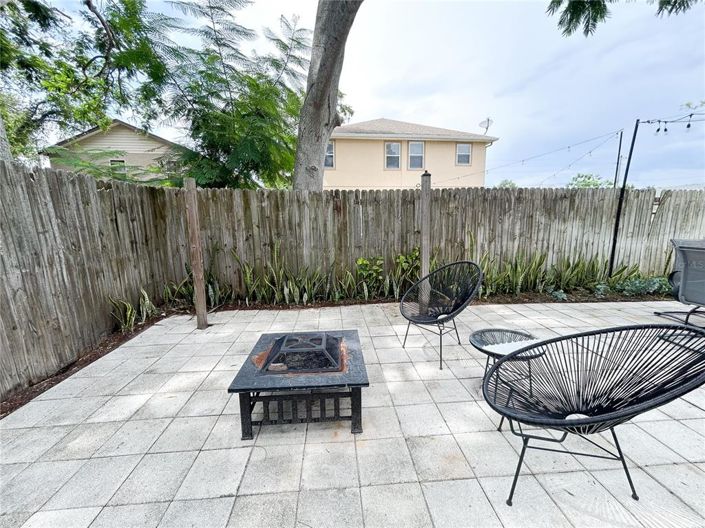 Image No.53-4 Bed Property for sale