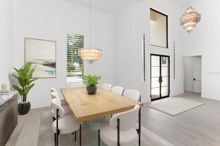 Image No.11-5 Bed Property for sale