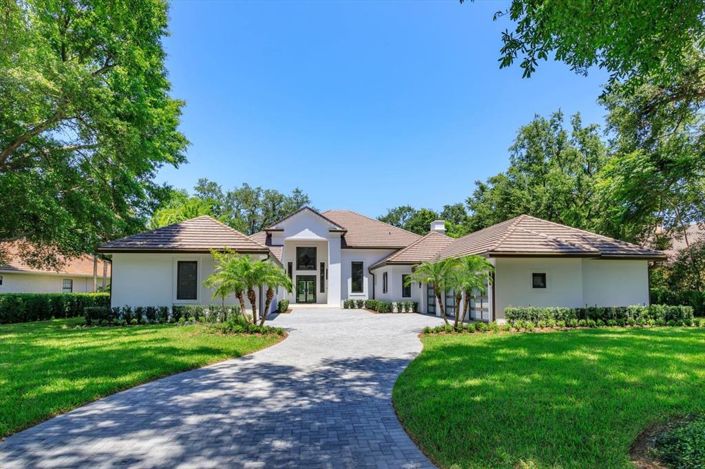 Image No.3-5 Bed Property for sale