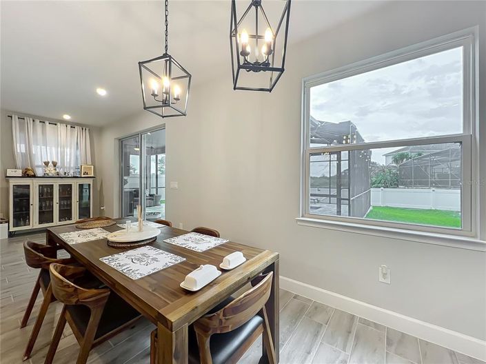 Image No.19-5 Bed Property for sale